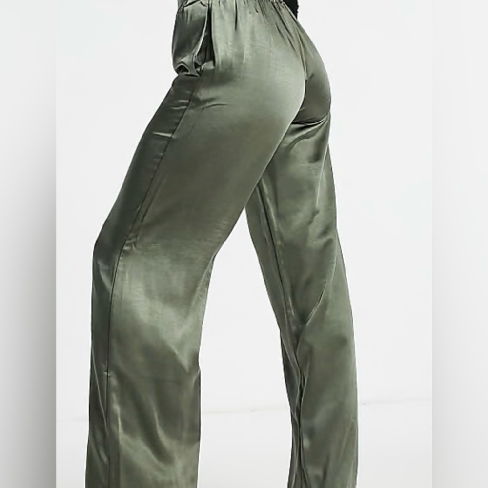 Vintage Eurolia silky cargo dress pant.